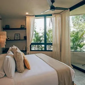 Villa Luxury Jungle Villa-pvt Pool -100mbs- Concierge 8a, Tulum